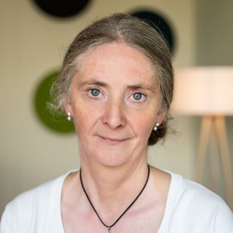 Dr. Mira Narwark-Pietzsch Dr. Mira Narwark-Pietzsch