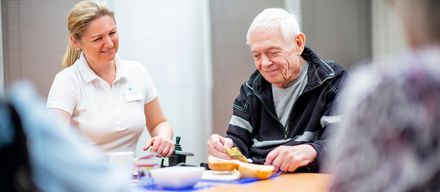 Geriatrische Rehabilitation Geriatrische Rehabilitation soll Selbstständigkeit wiederherstellen