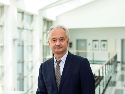 PD Dr. Harald Hausmann von FOCUS Gesundheit als „Top-Mediziner 2022“ ausgezeichnet