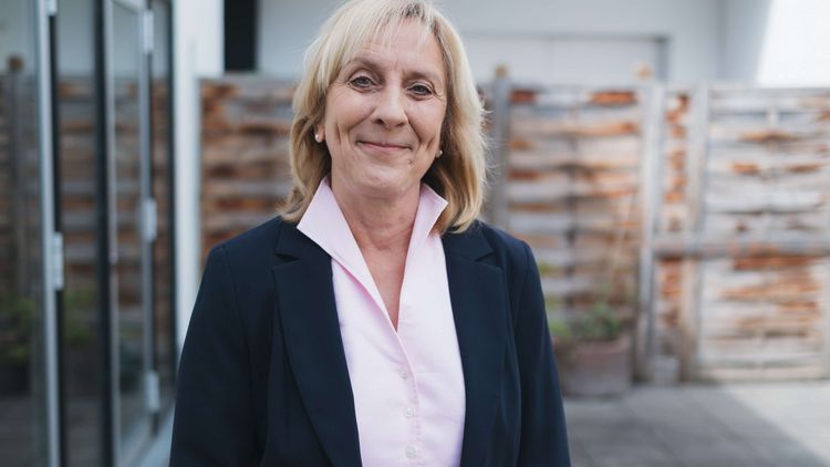 Karin Lüpken leitet die MEDICLIN Deister Weser Kliniken