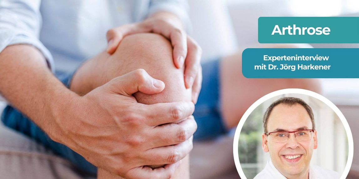 Person fasst sich an schmerzendes Knie, Porträt Experte Jörg Harkener