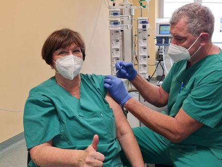 Startschuss für die Corona-Impfungen im Herzzentrum Coswig