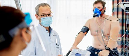 Kardiologische Reha: Behandlung, Ablauf & Ziele Kardiologische Reha: Behandlung, Ablauf & Ziele