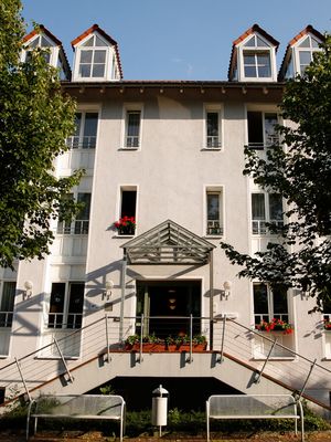 MEDICLIN Seniorenresidenz Am Rosengarten MEDICLIN Seniorenresidenz Am Rosengarten