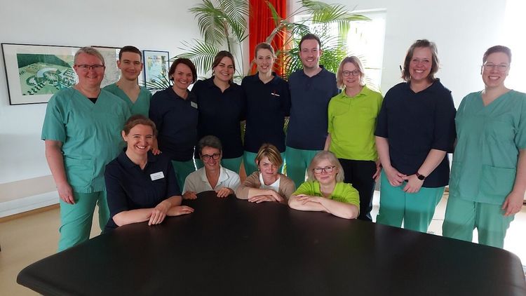 MEDICLIN Hedon Klinik bildet Expert*innen in der Schlaganfallbehandlung aus