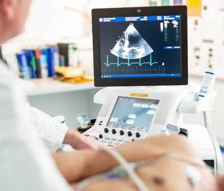 Koronare Herzkrankheit (KHK): Symptome, Behandlung, Vorbeugung