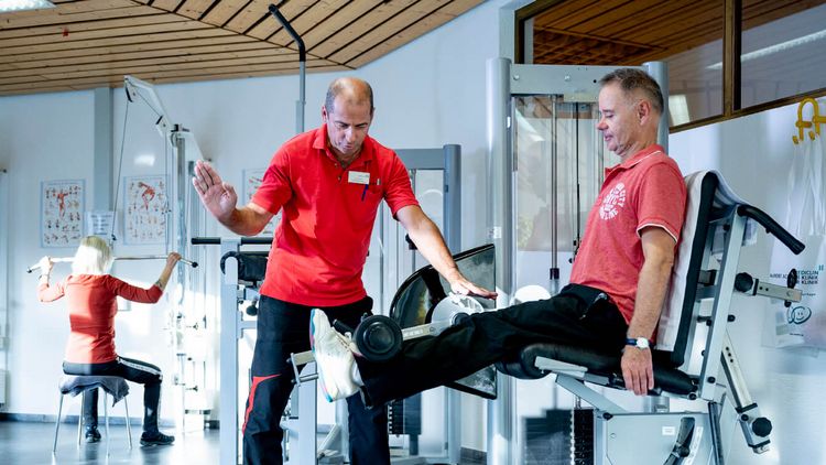 Kraftraining – orthopädische Reha