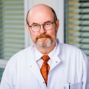 Dr. med. Franz van Erckelens