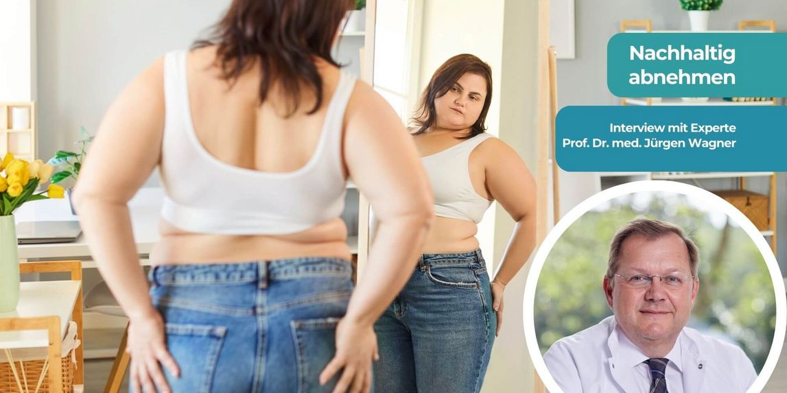 Übergewichtige Person steht vor dem Spiegel, Porträt von Adipositas-Experte Prof. Jürgen Wagner