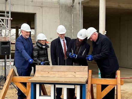 Mehr Behandlungsplätze für psychisch kranke Erwachsene, Kinder und Jugendliche