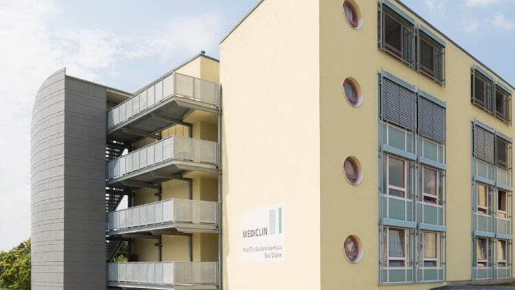 Außenansicht Waldkrankenhaus Bad Düben MEDICLIN Waldkrankenhaus Bad Düben