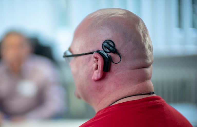 Das Hören neu lernen: „Eine CI-Rehabilitation verändert Leben“