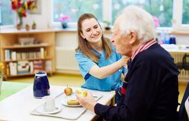 Schluckstörungen (Dysphagie): Wenn das Schlucken schwerfällt