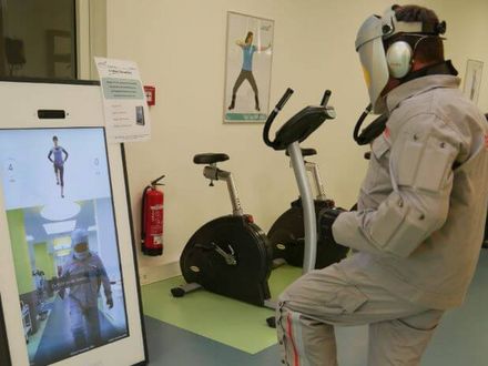 Von Altersanzug bis Schmerztherapie