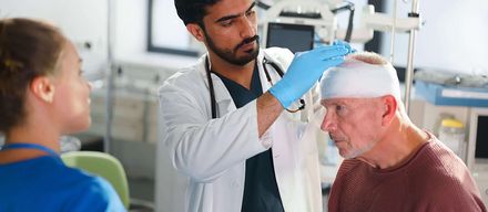 Schädel-Hirn-Trauma: Ursachen, Symptome & Behandlung